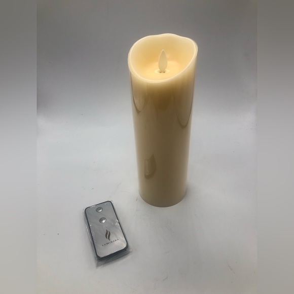 luminara Other - luminara 8" real flame-effect candle brand new in box